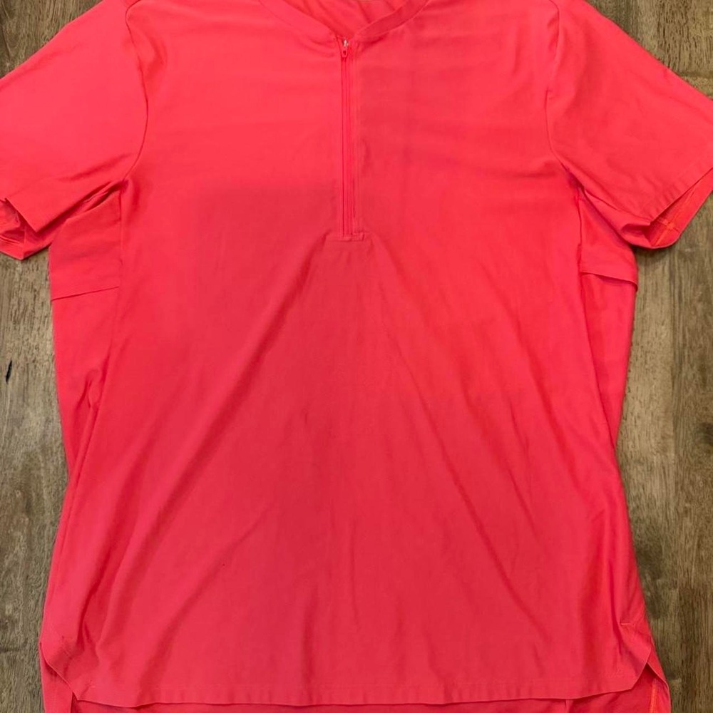 lululemon Men's Metal Vent Tech Surge Short Sleeve 1/2 Zip Running Shirt Coral M